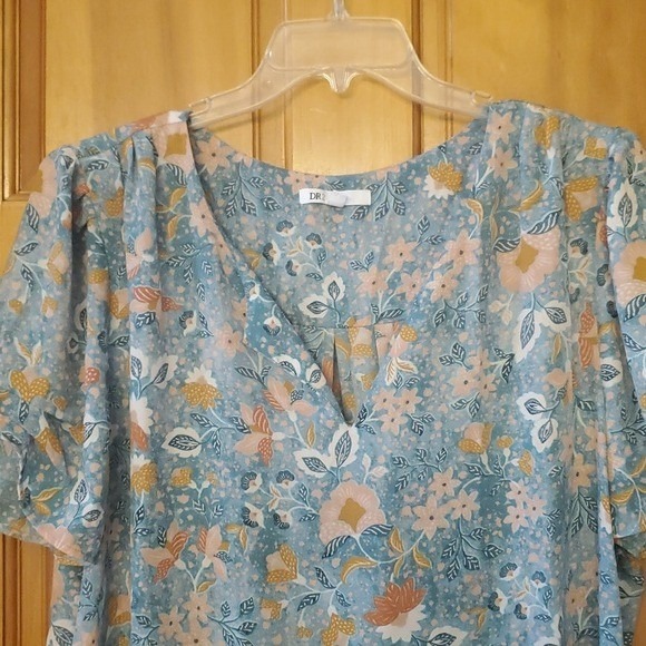 DR2 By Daniel Rainn Aqua Floral Cottagecore Short Sleeve Flowy Blouse Size XXL - Picture 3 of 8